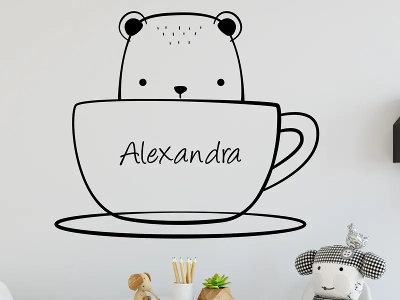 Sticker mural Thé - Café Tasse ourson texte personnalisé résultat en situation gros plan Sticker Tasse ourson texte personnalisé