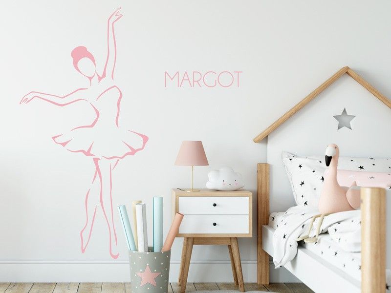 Autocolante de parede Bailarina com texto personalizável