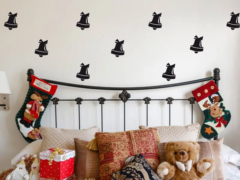 Sticker mural Pack Déco - Tendance Pack 10 Cloches résultat en situation gros plan Sticker Pack 10 Cloches