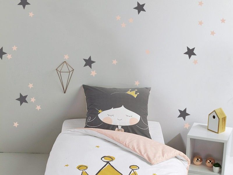 Sticker mural Pack Deco Étoiles résultat en situation