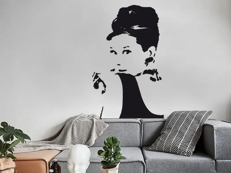 Sticker mural Célébrités Audrey Hepburn 2 résultat en situation Sticker Audrey Hepburn 2