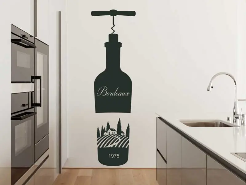 Sticker mural Vin - Cocktail Bouteille de Vin Personnalisable résultat en situation Sticker Bouteille de Vin Personnalisable