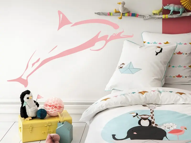 Sticker mural Sous la Mer Dauphin 2 résultat en situation Sticker Dauphin 2