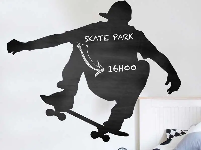 Sticker mural Stickers Ardoises Ardoise Skateur résultat en situation gros plan Sticker Ardoise Skateur