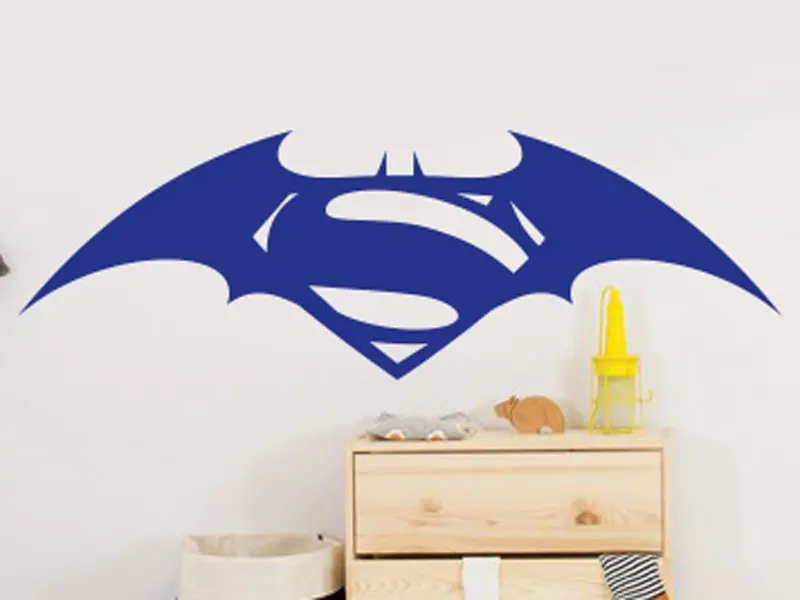 Sticker mural Chevaliers / Cowboys / Héros Batman Vs Superman résultat en situation gros plan Sticker Batman Vs Superman