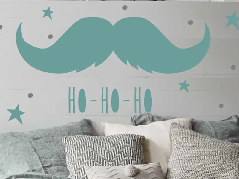 Sticker mural Noël Noël Hipster Ho-Ho-Ho Moustache résultat en situation gros plan Sticker Noël Hipster Ho-Ho-Ho Moustache