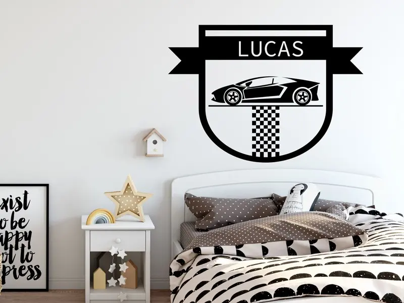Sticker mural Voiture de course personnalisable résultat en situation