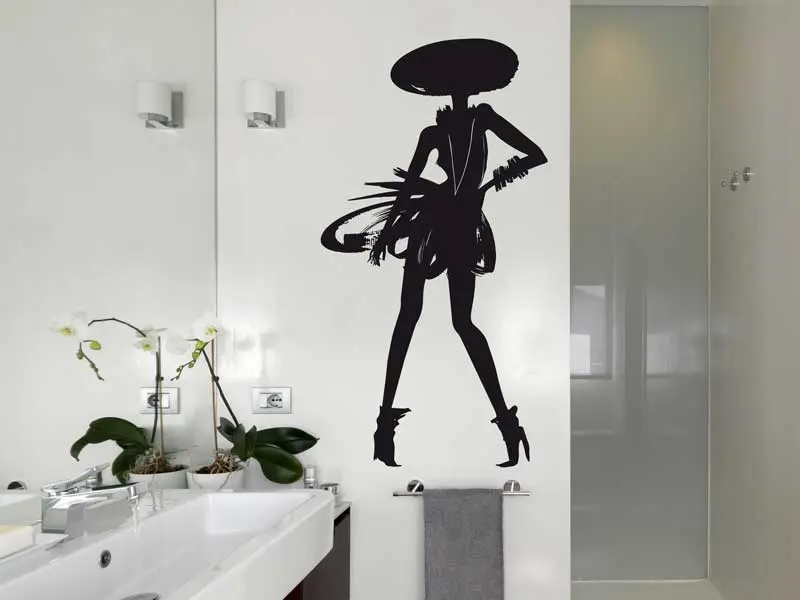 Sticker mural Silhouettes La Petite Robe Noire Guerlain résultat en situation Sticker La Petite Robe Noire Guerlain