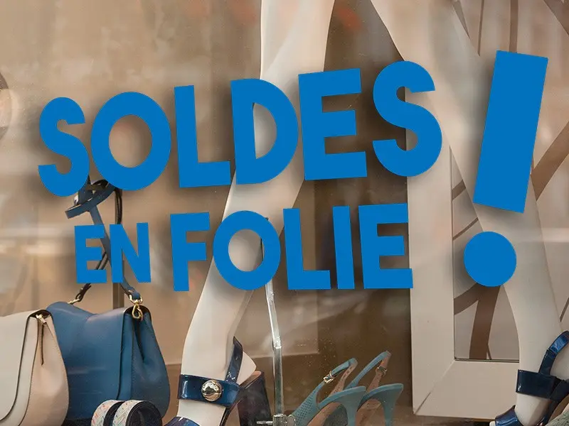 Sticker vitrine Soldes en Folies 2