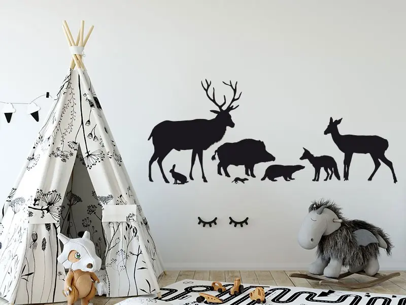 Sticker mural Stickers Animaux Animaux de la forêt et de la chasse résultat en situation Sticker Animaux de la forêt et de la chasse