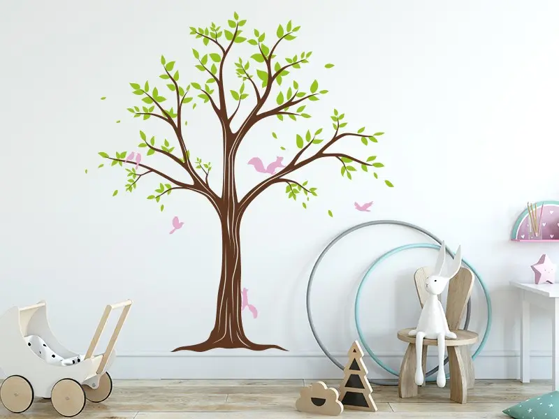 Sticker mural Arbre Ecureuils résultat en situation Sticker mural Arbre Ecureuils résultat en situation