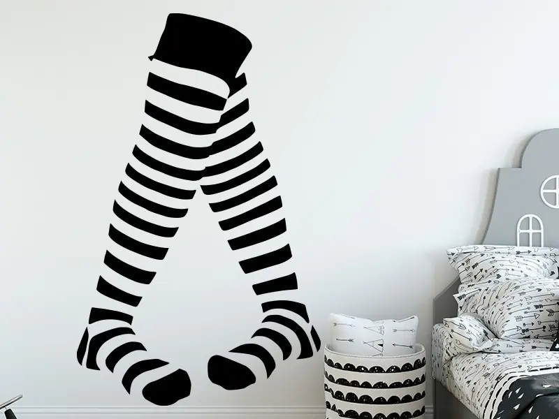 Sticker mural Pop Art Chaussettes rayées résultat en situation gros plan Sticker Chaussettes rayées