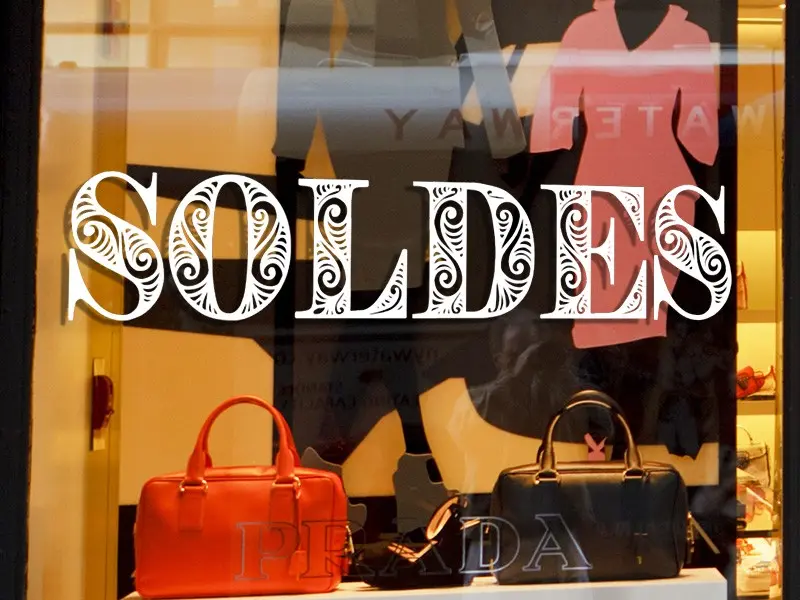 Sticker mural Saldos Soldes Décoratif résultat en situation gros plan Sticker Soldes Décoratif